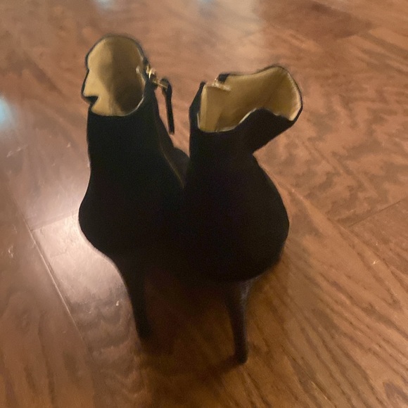 Nine West Like New Black Suede High Heeled Boots, 8.5M, 4.5”heels, leather upper - Picture 2 of 5